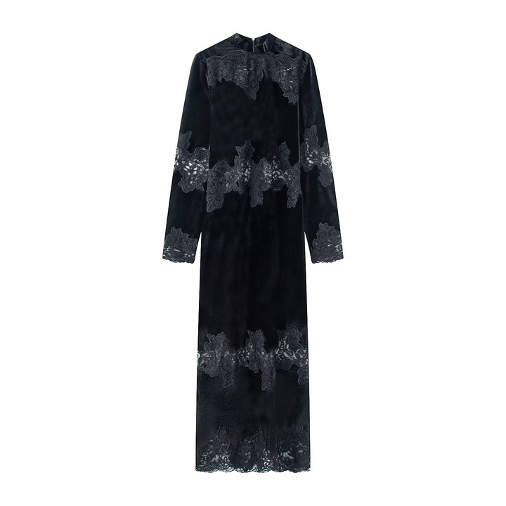 Damen Samt-Maxikleid mit Spitzenbesatz, Stehkragen und langen Ärmeln Echo Archiv