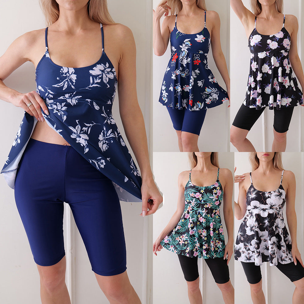 Damen Tankini mit floralem Schnitt und figurbetonenden Shorts Echo Archiv