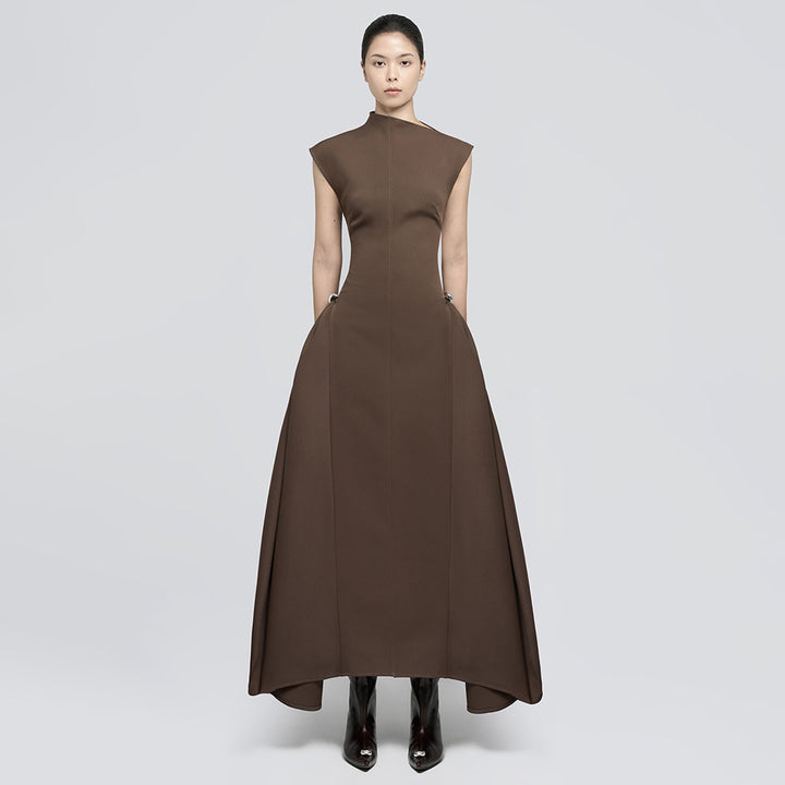 Damen elegantes bodenlanges Kleid mit außergewöhnlichem Kragen und innovativer Silhouette Echo Archiv