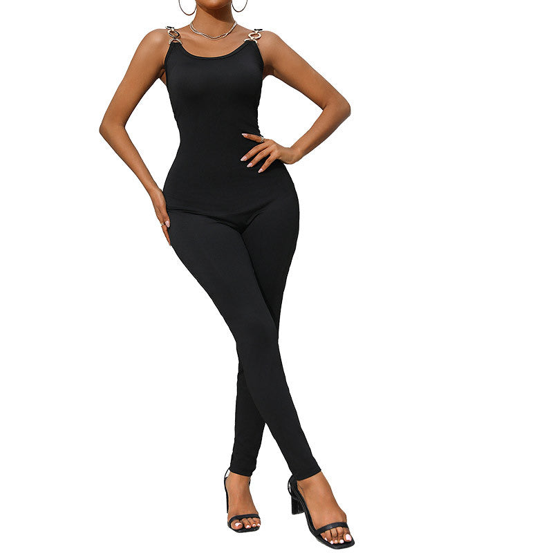 Damen Figurbetonter Jumpsuit mit Ketten‑Trägern und schmaler Beinpartie Echoarchiv