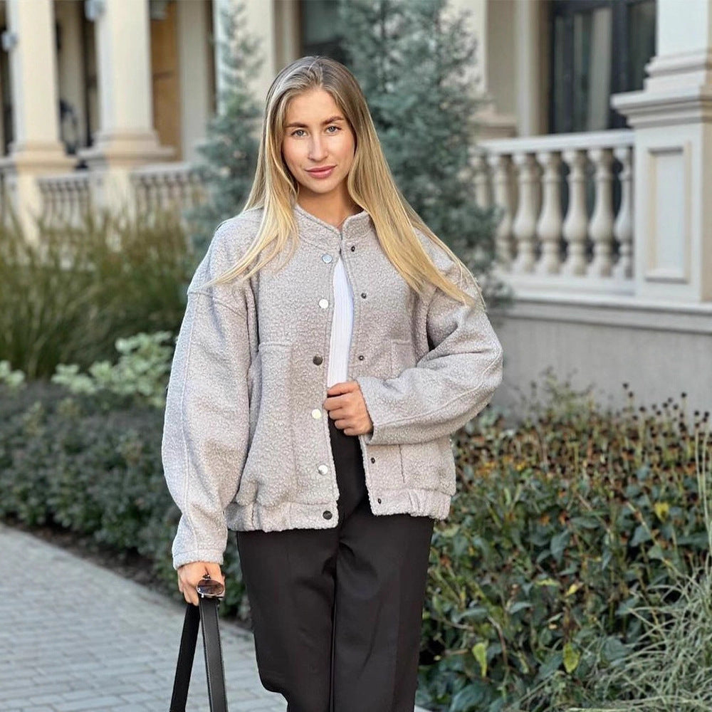 Damen Teddy-Fleece Bomberjacke im Boxy-Cut mit Druckknopfverschluss und aufgesetzten Taschen Echoarchiv