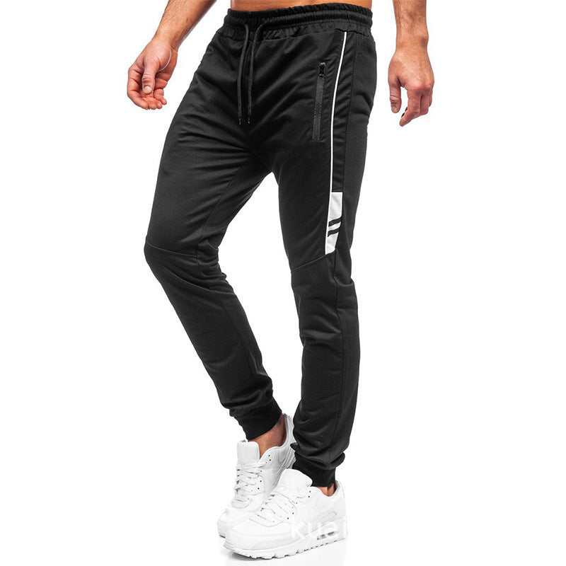 Herren Sportliche Jogginghose mit seitlichen Reißverschlusstaschen Echoarchiv
