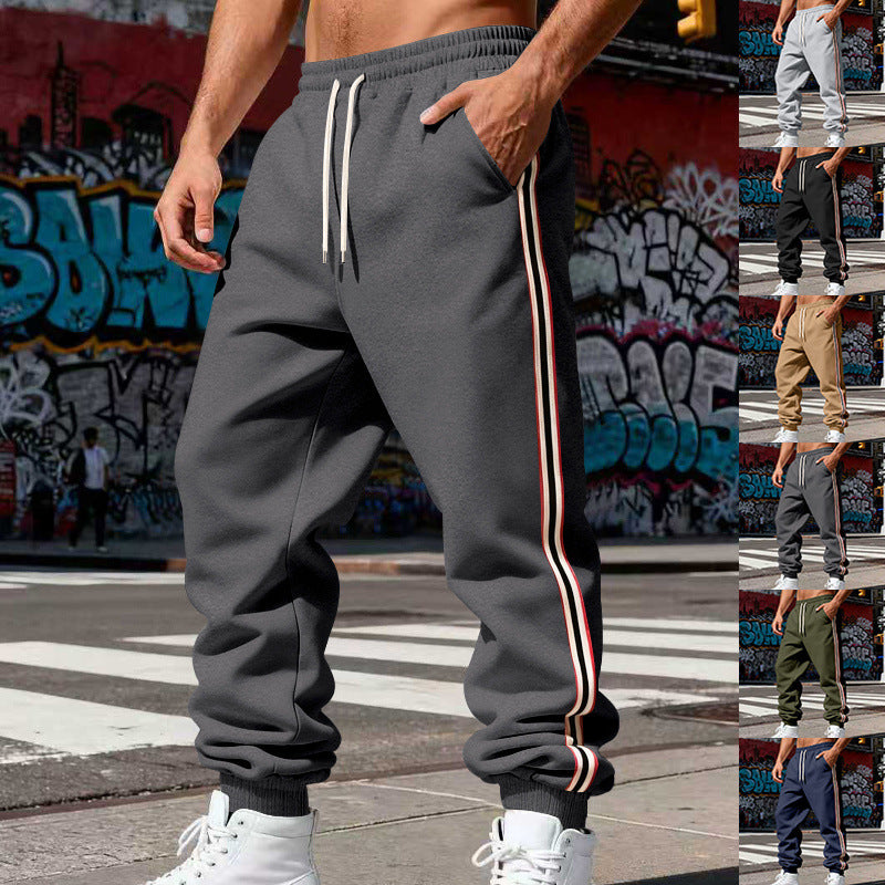 Herren Urbaner Slim-Jogger aus French Terry mit Seitenstreifen und gerippten Bündchen – Sorevano