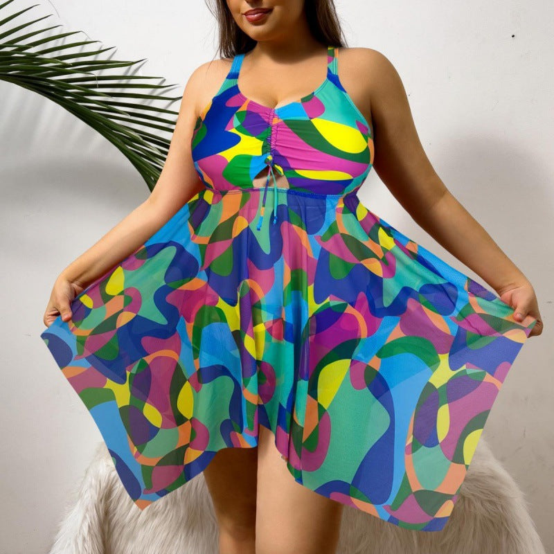Damen vielseitiges Strandkleid mit modischem Schnitt und buntem Muster Echo Archiv