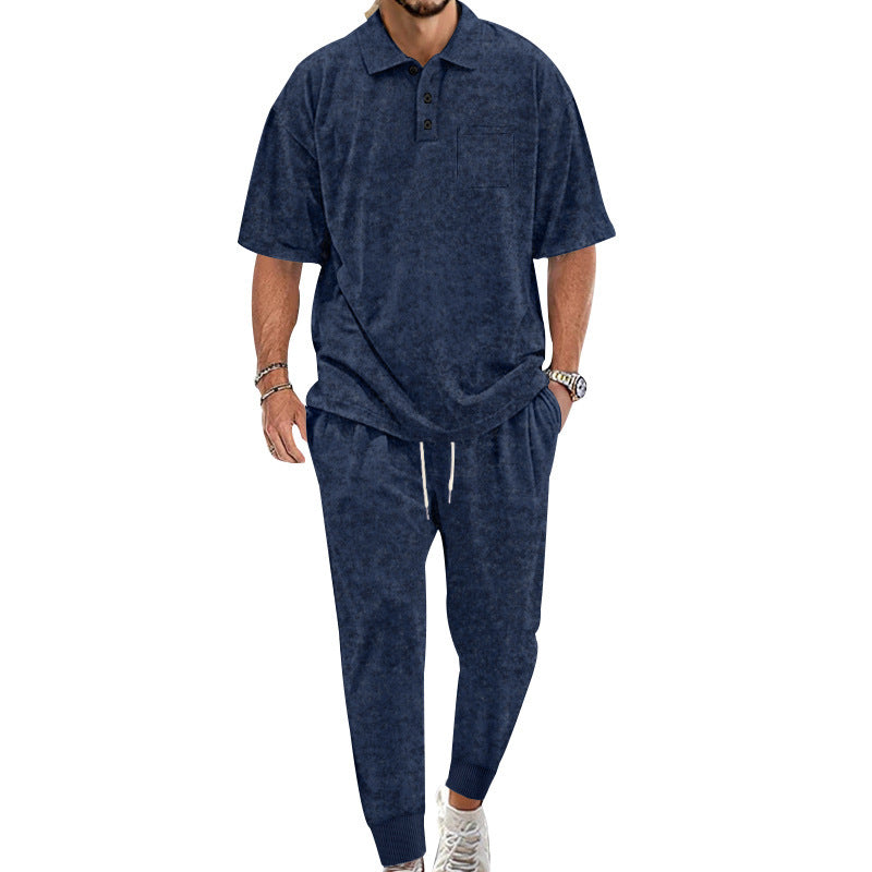 Herren lässiges Freizeit-Set mit Poloshirt und Jogginghose Echoarchiv