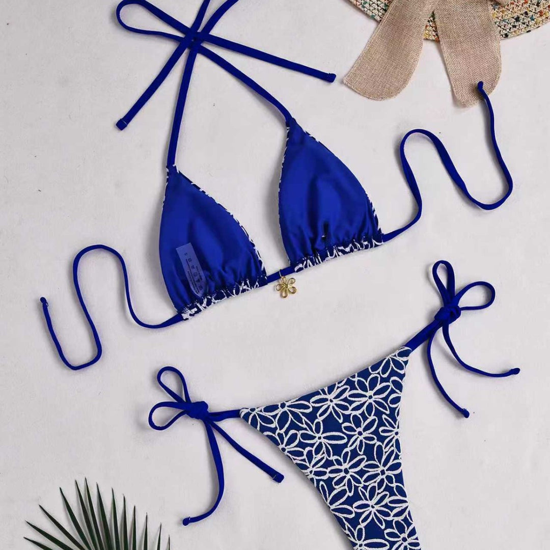Damen Triangel-Bikini mit kontrastierenden Blütenmotiven Echo Archiv