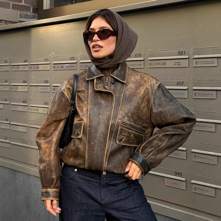 Damen Vintage-inspirierte Oversize Leder-Bomberjacke mit Used-Look Echoarchiv