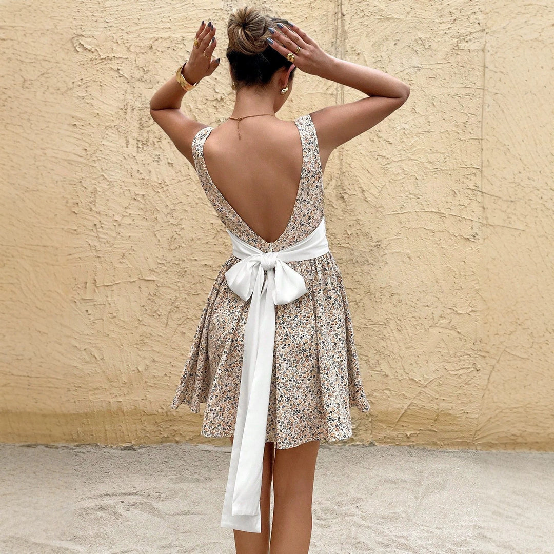 Damen Sommerliches Blümchenkleid mit lockerer Passform und Rüschen Echo Archiv