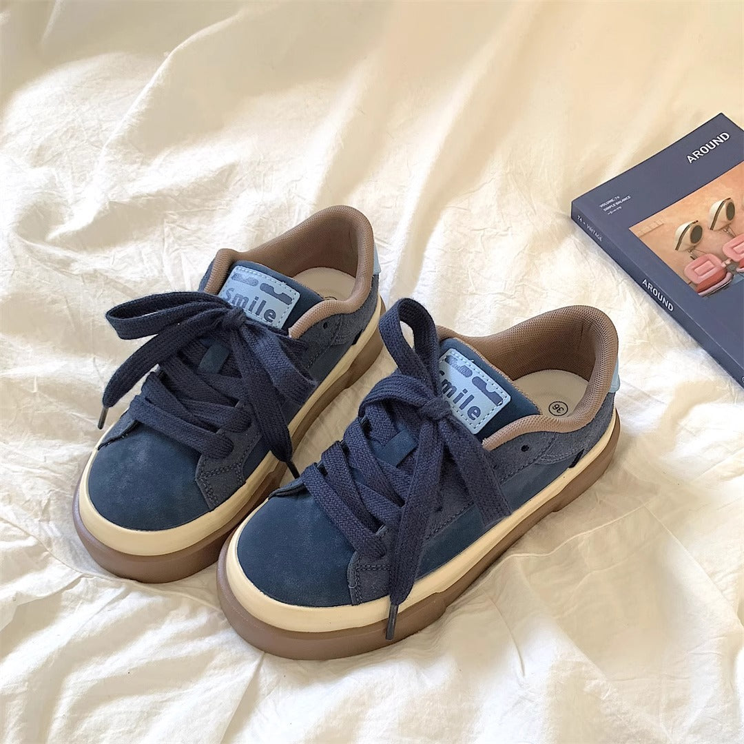 Damen Freizeit Sneakers mit gepolsterter Sohle und weichem Obermaterial Echo Archiv