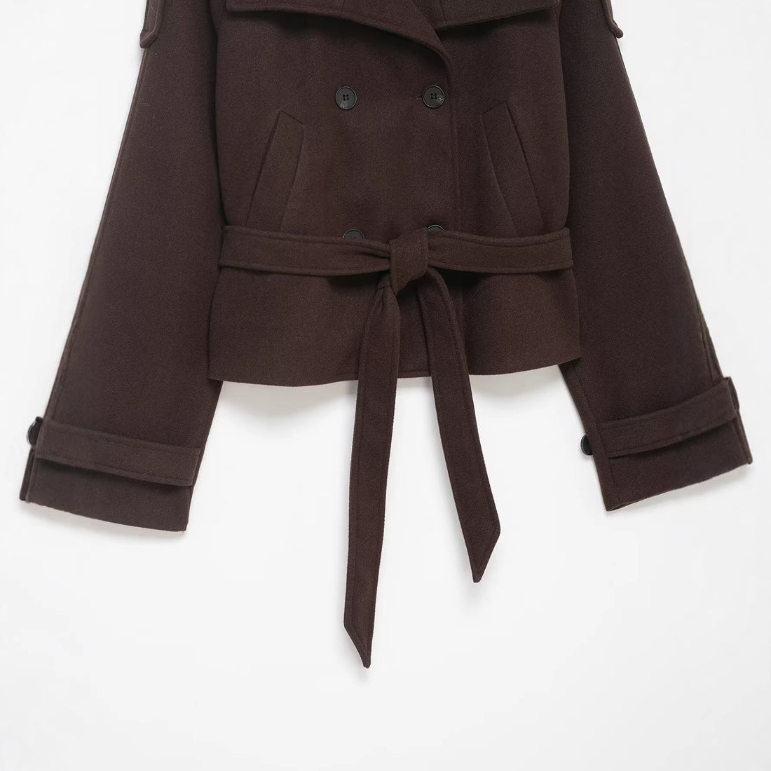 Damen Cropped Wollmix‑Kurzmantel mit hohem Stehkragen, Epauletten und Taillengürtel Echoarchiv