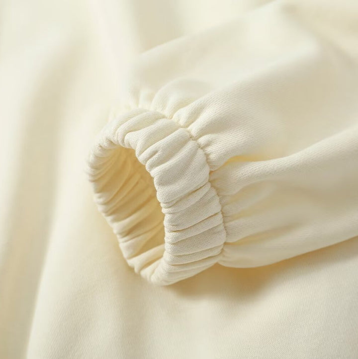 Damen Oversize Pullover mit Halbzip‑Stehkragen, elastischem Saum und überschnittenen Ärmeln Echoarchiv
