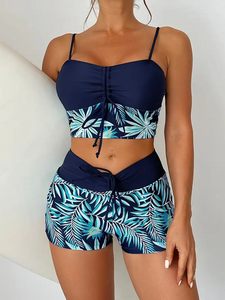Damen Sportliches Bikini-Top mit Shorts Echo Archiv