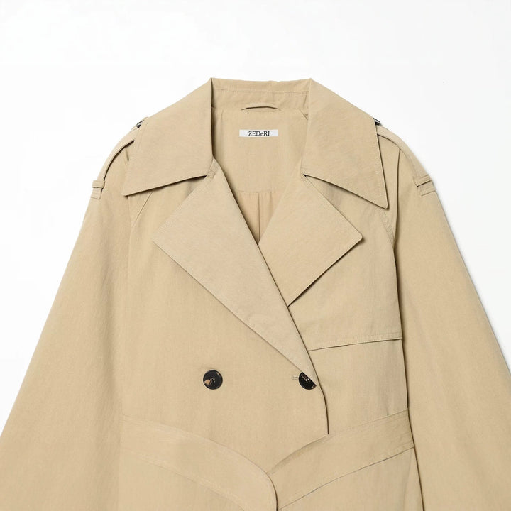 Damen kurzgeschnittener Trenchcoat mit Taillengürtel und Doppelreiher Echo Archiv