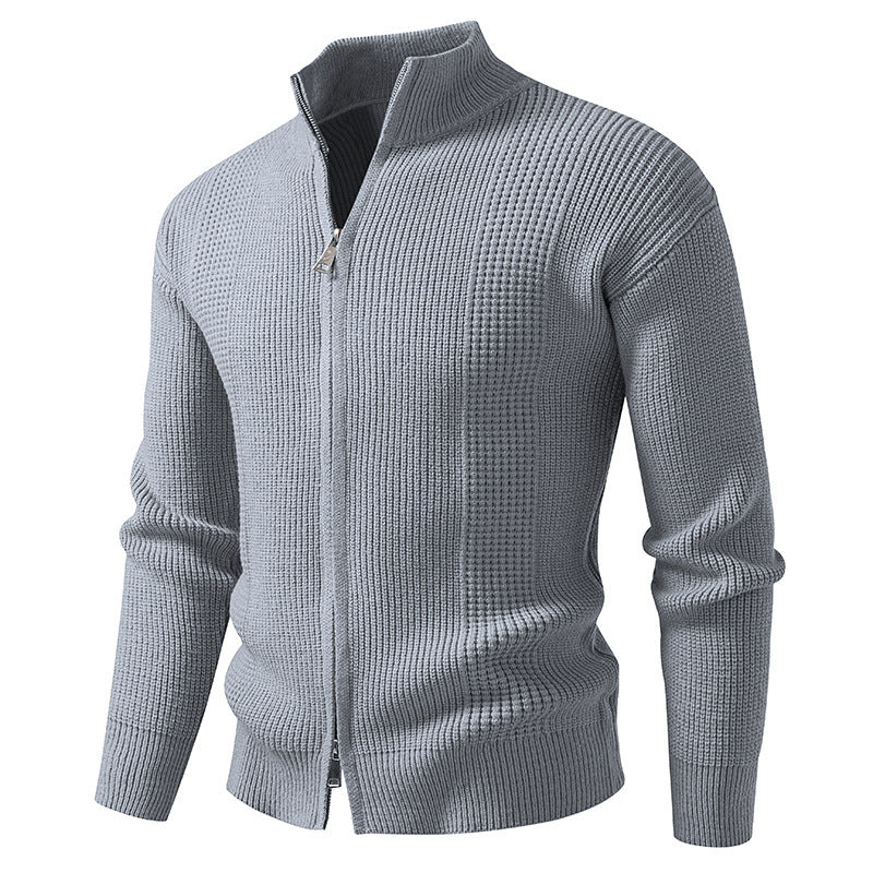 Herren Strickjacke mit hohem Kragen und innovativem Zipper Echoarchiv