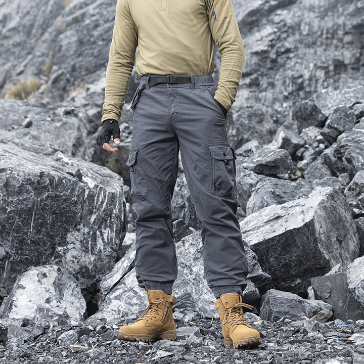 Herren technische Utility-Cargohose mit integriertem Webgürtel, Reißverschlusstaschen und verstellbaren Beinabschlüssen Echo Archiv
