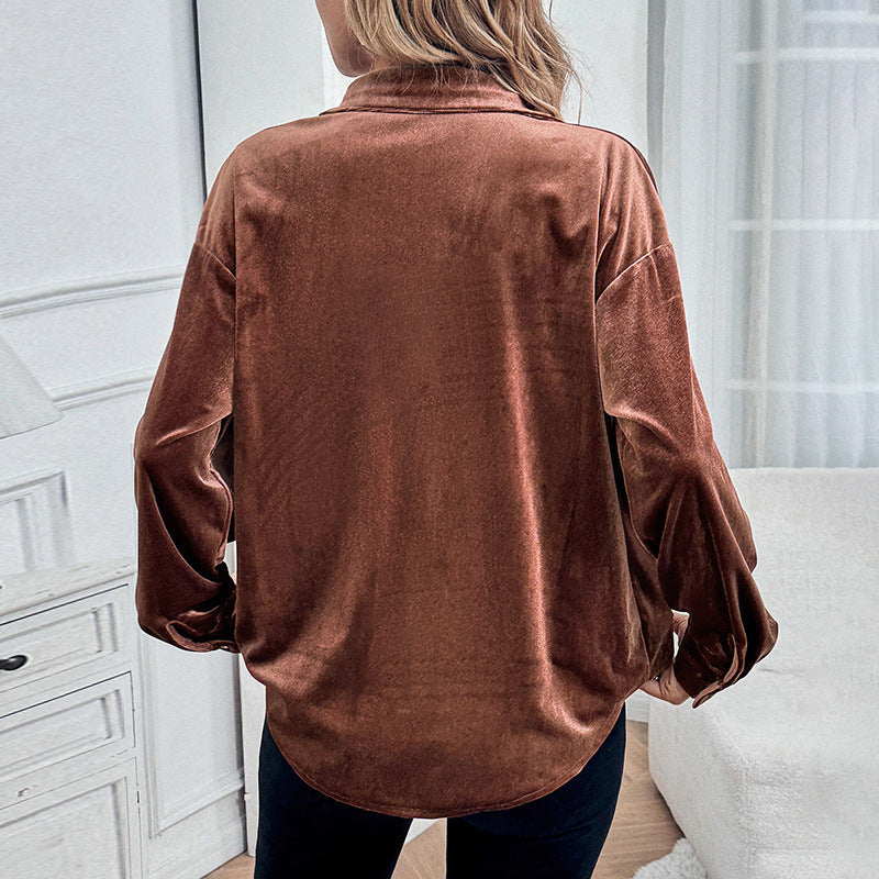 Damen Velours-Hemdbluse mit Brusttasche und klassischem Kragen Echoarchiv