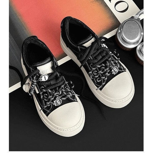 Damen Trendige Sneakers mit innovativen Schnürsystemen und dämpfender Sohle Echo Archiv