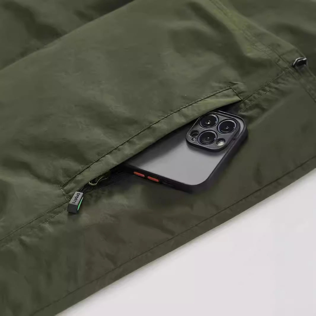 Herren Leichte Utility-Weste mit Mesh-Innenfutter, Reißverschluss und hohem Stehkragen Echoarchiv