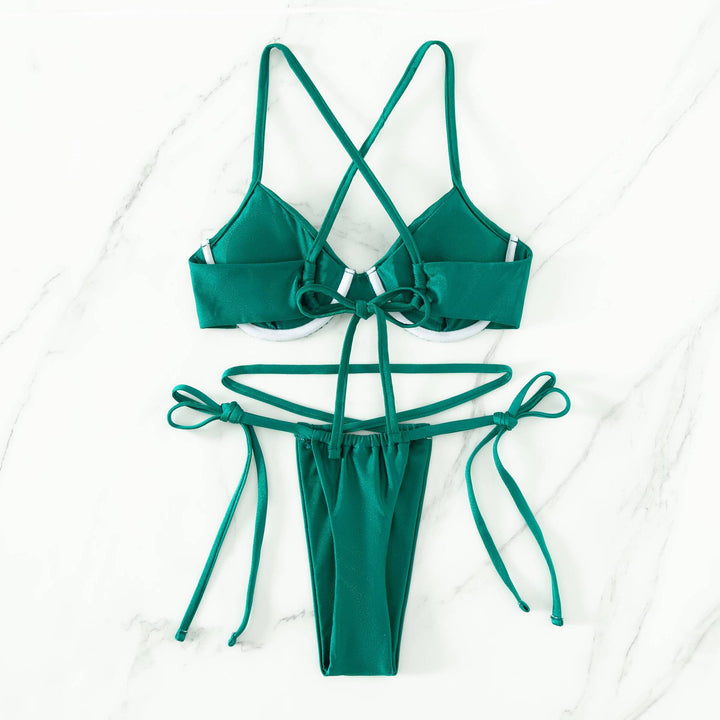 Damen Triangel-Bikini mit innovativem Trägersystem und figurschmeichelndem Schnitt Echo Archiv