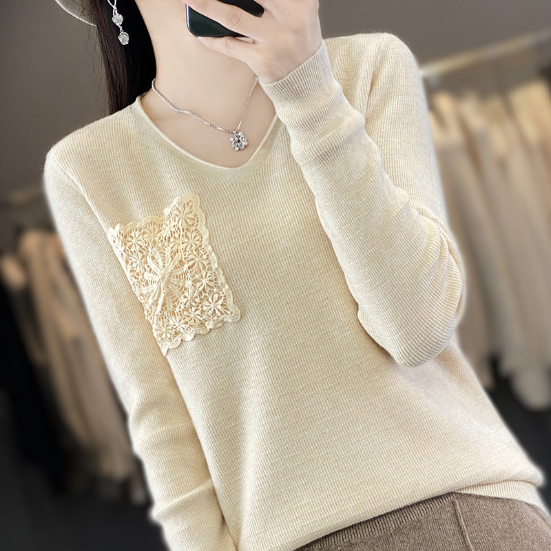 Damen Kaschmir‑Optik V‑Ausschnittpullover mit floraler Häkelapplikation Echoarchiv