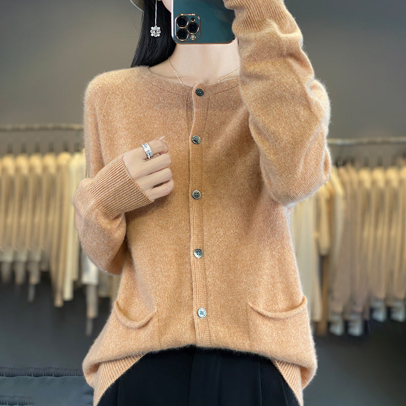 Damen Langer Feinstrick-Cardigan mit Rundhalsausschnitt, Eingrifftaschen und Alpaka-Mix Echoarchiv