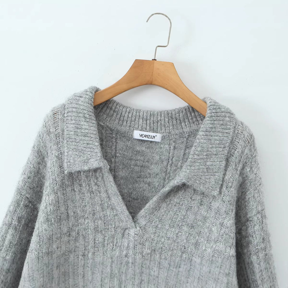Damen Oversize-Grobstrick-Set mit Polokragen und Midirock Echoarchiv