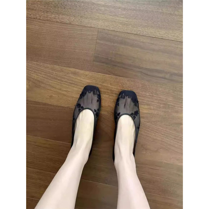Damen Bestickte Mesh-Ballerinas mit quadratischer Zehenpartie und Rosenstickerei Echo Archiv