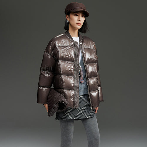 Damen Kurze gestepptte Daunenjacke mit glänzender Shell und Boxy-Silhouette Echoarchiv