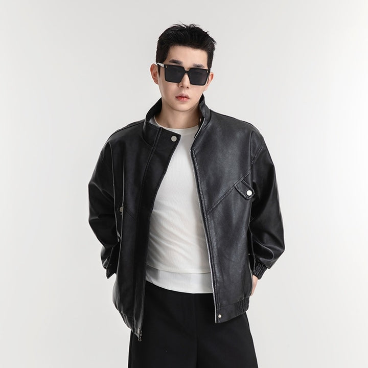 Herren Kunstlederjacke im lässigen Look mit praktischen Pattentaschen Echoarchiv