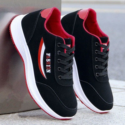 Herren Sportliche Sneakers mit Dämpfung Echoarchiv