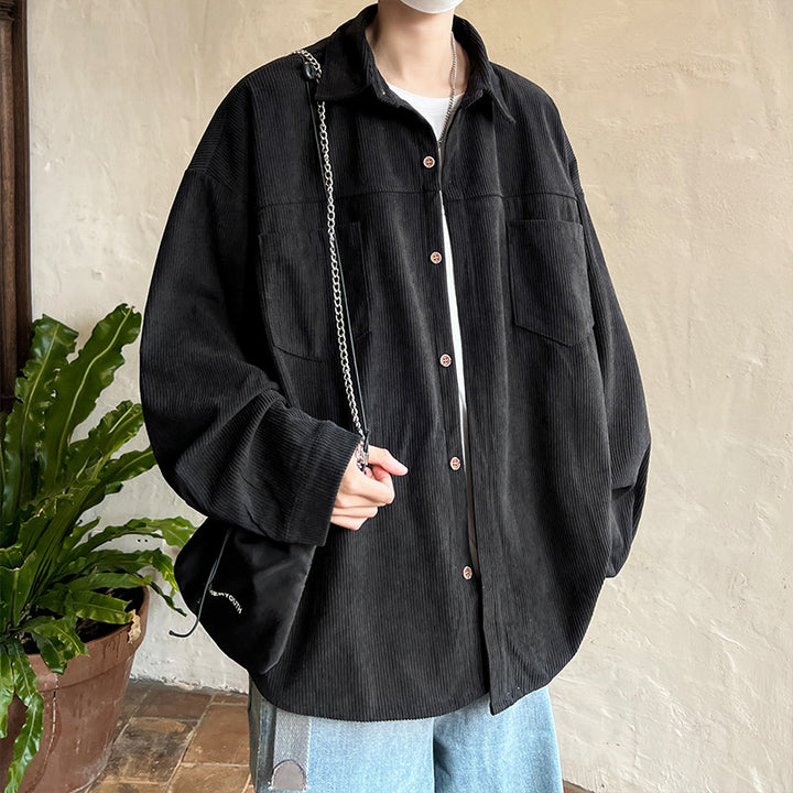 Herren nan oversized Kordhemdjacke mit aufgesetzten Brusttaschen, abgerundetem Saum und lockerer Silhouette Echo Archiv