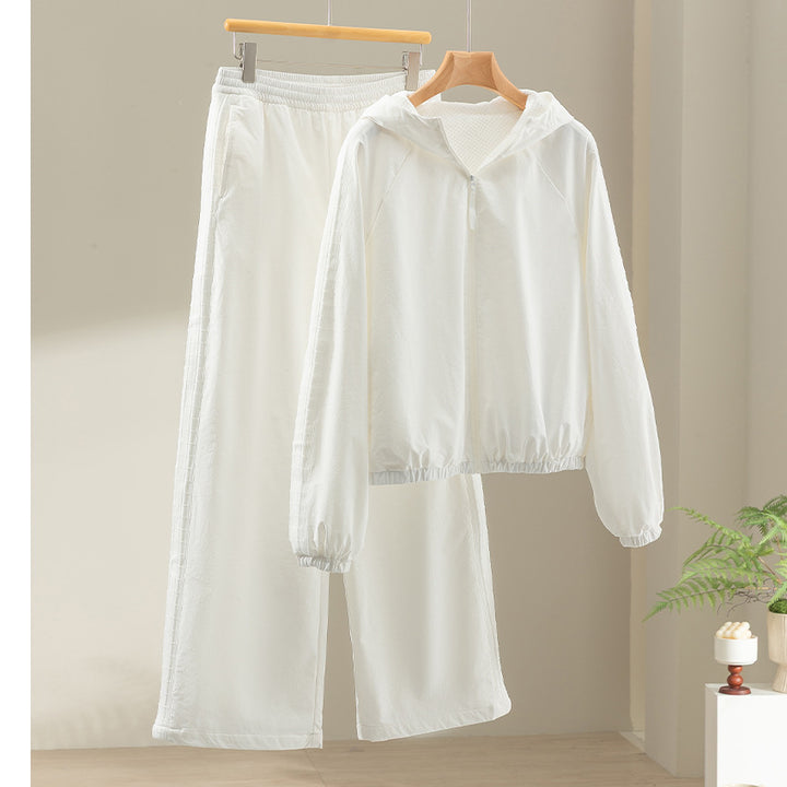 Damen Leichte Kapuzenjacke mit Kurzreißverschluss, Raglanärmeln und elastischem Saum Echoarchiv