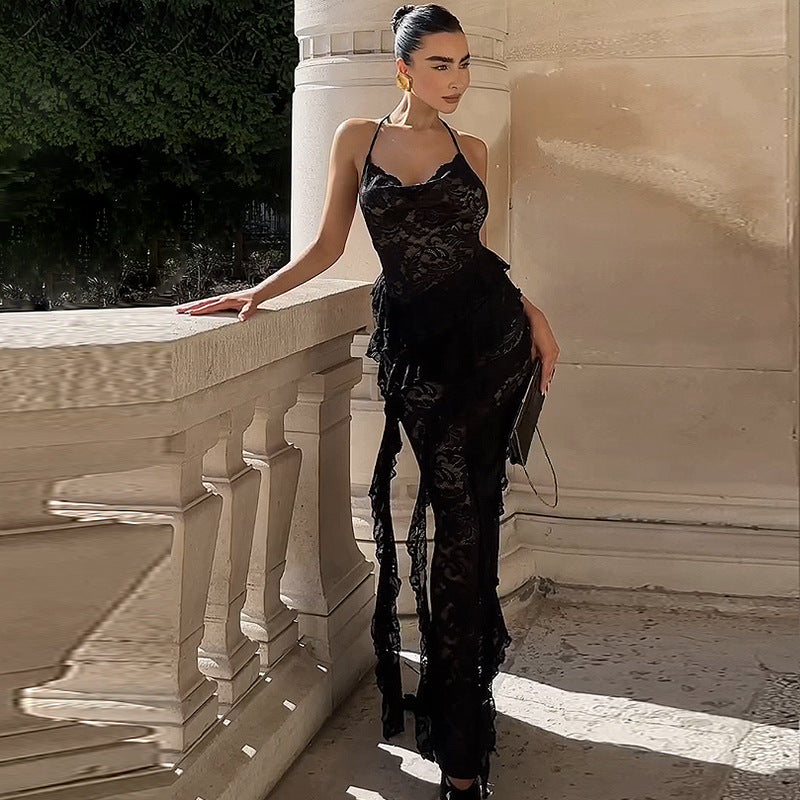 Damen Elegantes Abendkleid mit feiner Spitze und Rüschendetails Echo Archiv