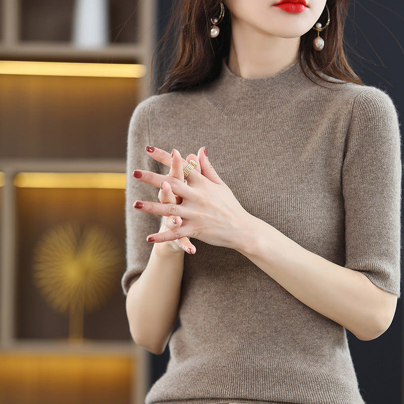 Damen Kurzarm-Feinstrickpullover mit Stehkragen und taillierter Passform Echoarchiv