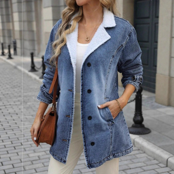 Damen Oversize-Denimjacke mit Teddyfutter, Knopfleiste und aufgesetzten Taschen Echo Archiv