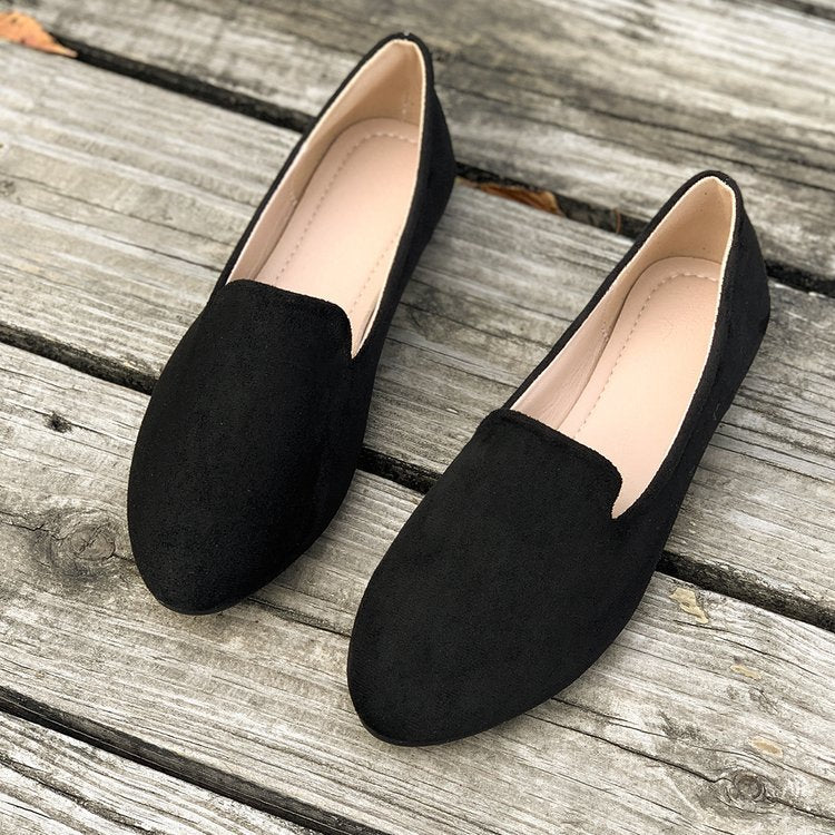 Damen Mokassins mit eleganter Schnittform aus hochwertigem Wildleder Echoarchiv