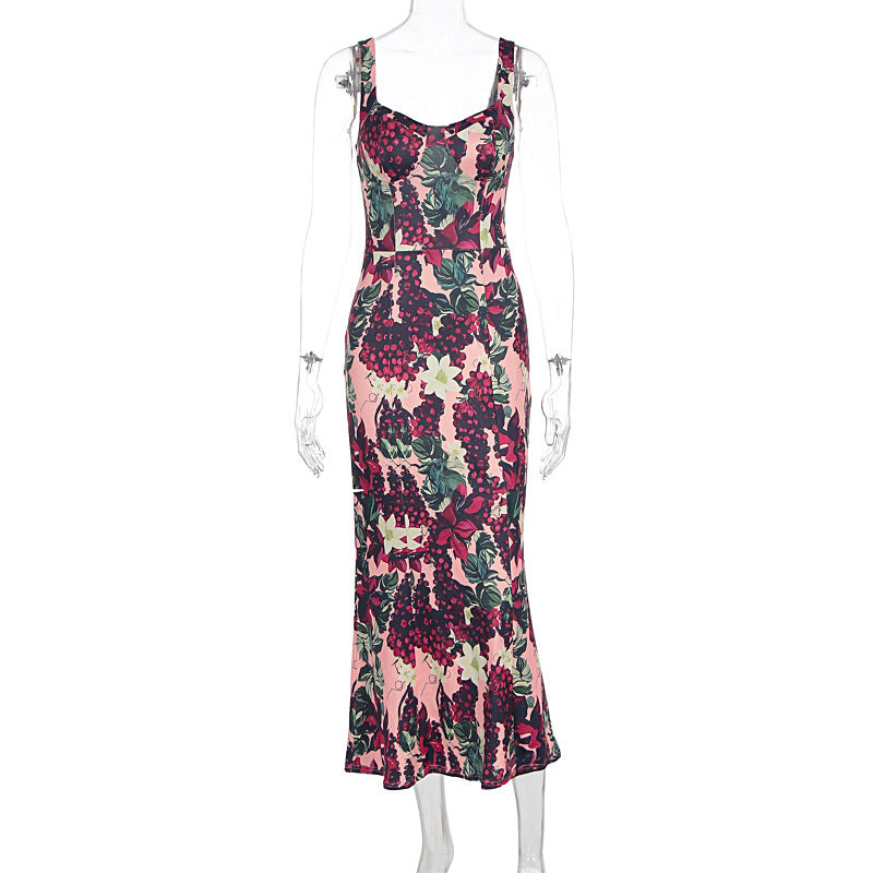 Damen Elegantes Maxikleid mit floralem Print und feminine Passform Echo Archiv