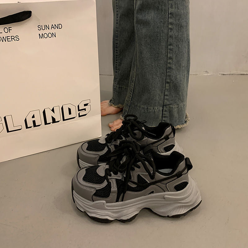 Damen Sneakers im urbanen Chunky-Stil mit atmungsaktiver Mesh-Oberfläche und komfortabler Dämpfung Echo Archiv