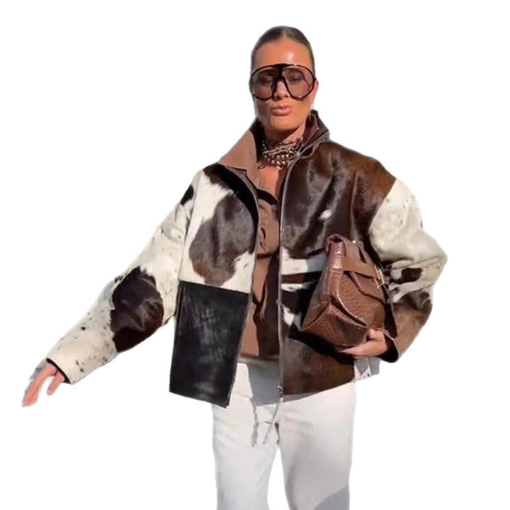 Damen Kurzjacke aus Haarigem Kunstfell mit Patchwork‑Optik und hohem Stehkragen Echoarchiv