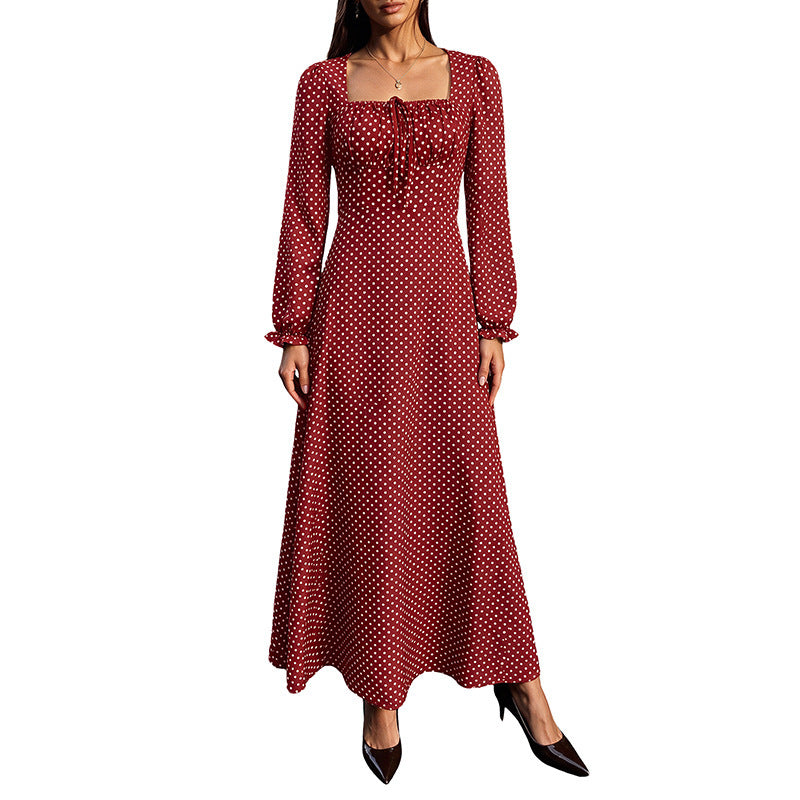 Damen Retro-Maxikleid mit quadratischem Ausschnitt, geraffter Brustpartie und langen Ärmeln Echoarchiv