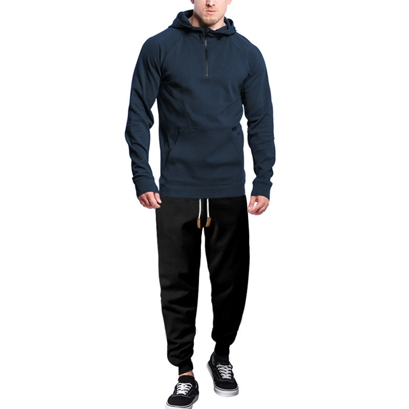 Herren Sweatpants und Kapuzenshirt Set mit modernem Schnitt und funktionalen Taschen Echoarchiv