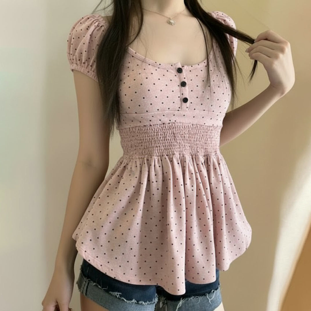 Damen Verspieltes Polka Dots Oberteil mit Rüschen und Knopfleiste Echo Archiv