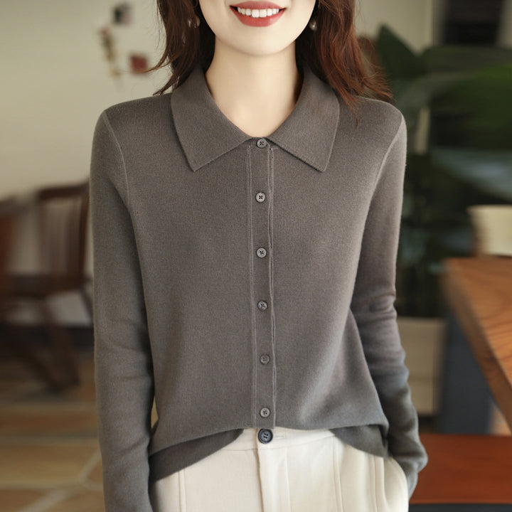Damen Leichter Feinstrick-Cardigan mit Polokragen und durchgehender Knopfleiste Echoarchiv