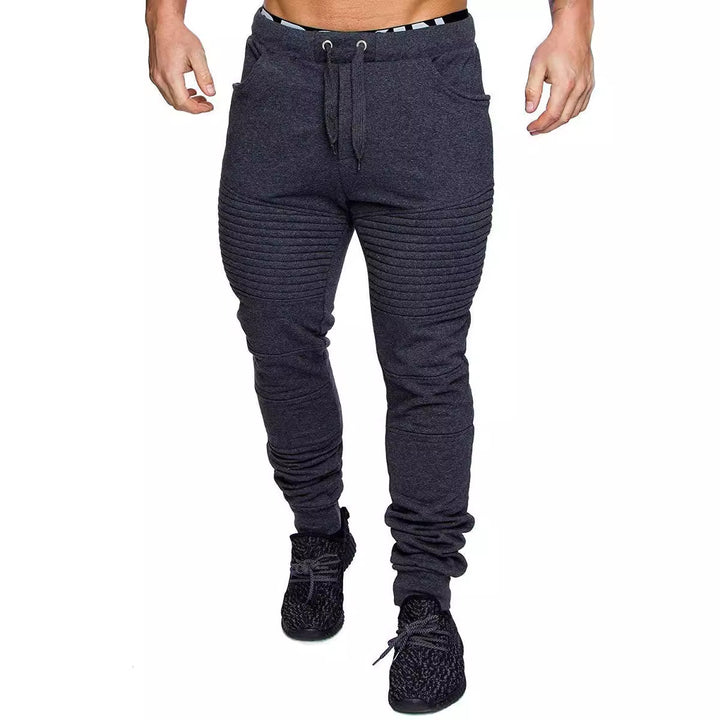 Herren Slim-Fit Jogginghose mit strukturierten Einsätzen Echoarchiv