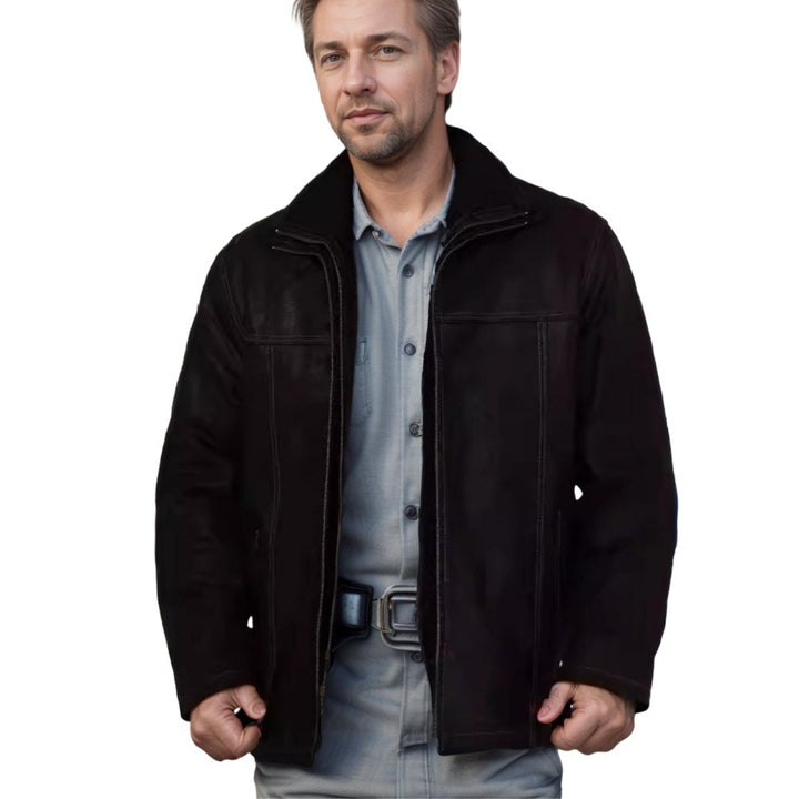 Herren Lammfelljacke mit breitem Kragen und praktischen Taschen Echoarchiv