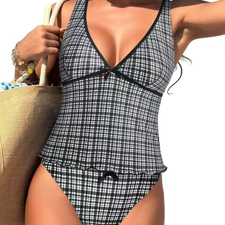 Damen Bikini-Set mit ausgestelltem Oberteil und verstellbaren Trägern Echo Archiv