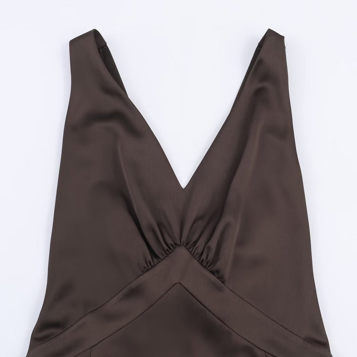 Damen Maxikleid mit elegantem V-Ausschnitt und raffiniertem Schlitz Echo Archiv