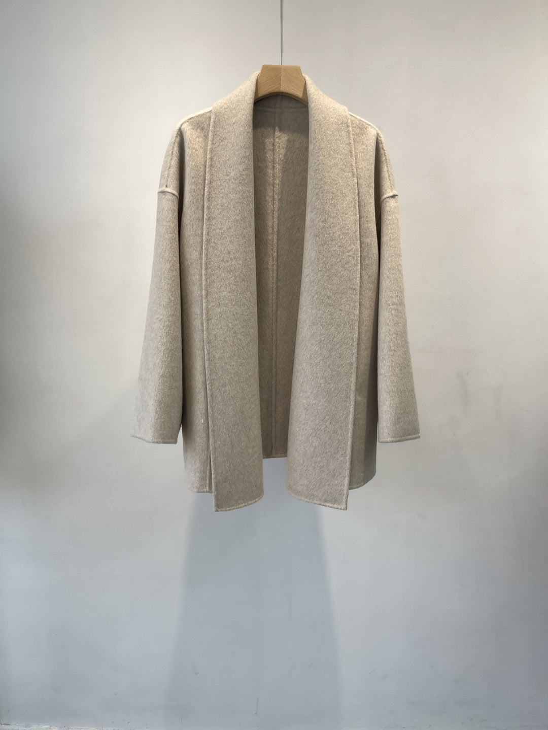 Damen Eleganter Wickelcardigan Echoarchiv