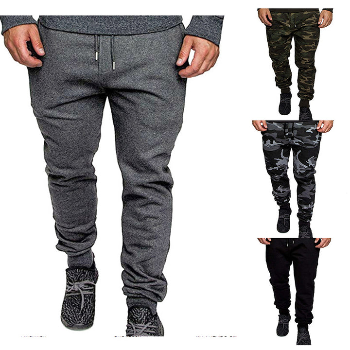 Herren Tapered Sweatpants aus Baumwollmix mit elastischem Bund, Tunnelzug und gerippten Bündchen Echo Archiv