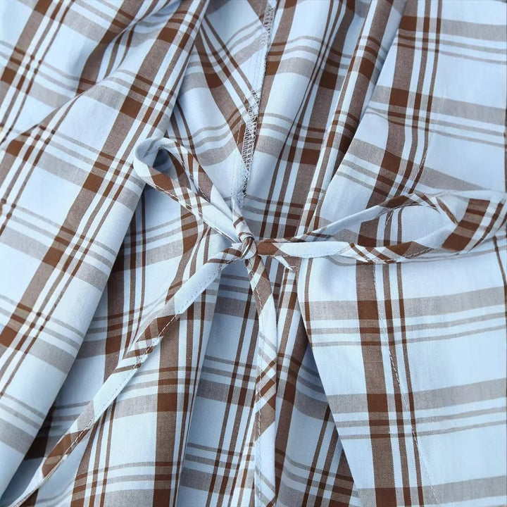 Damen karierte Wickel-Hemdbluse mit Hemdkragen und asymmetrischer Knopfreihe – Élovi